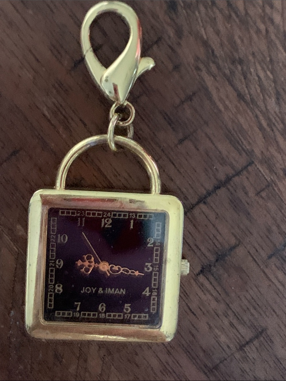Joy & Iman Gold-Tone Purple Square Watch Charm Pendant need batteries